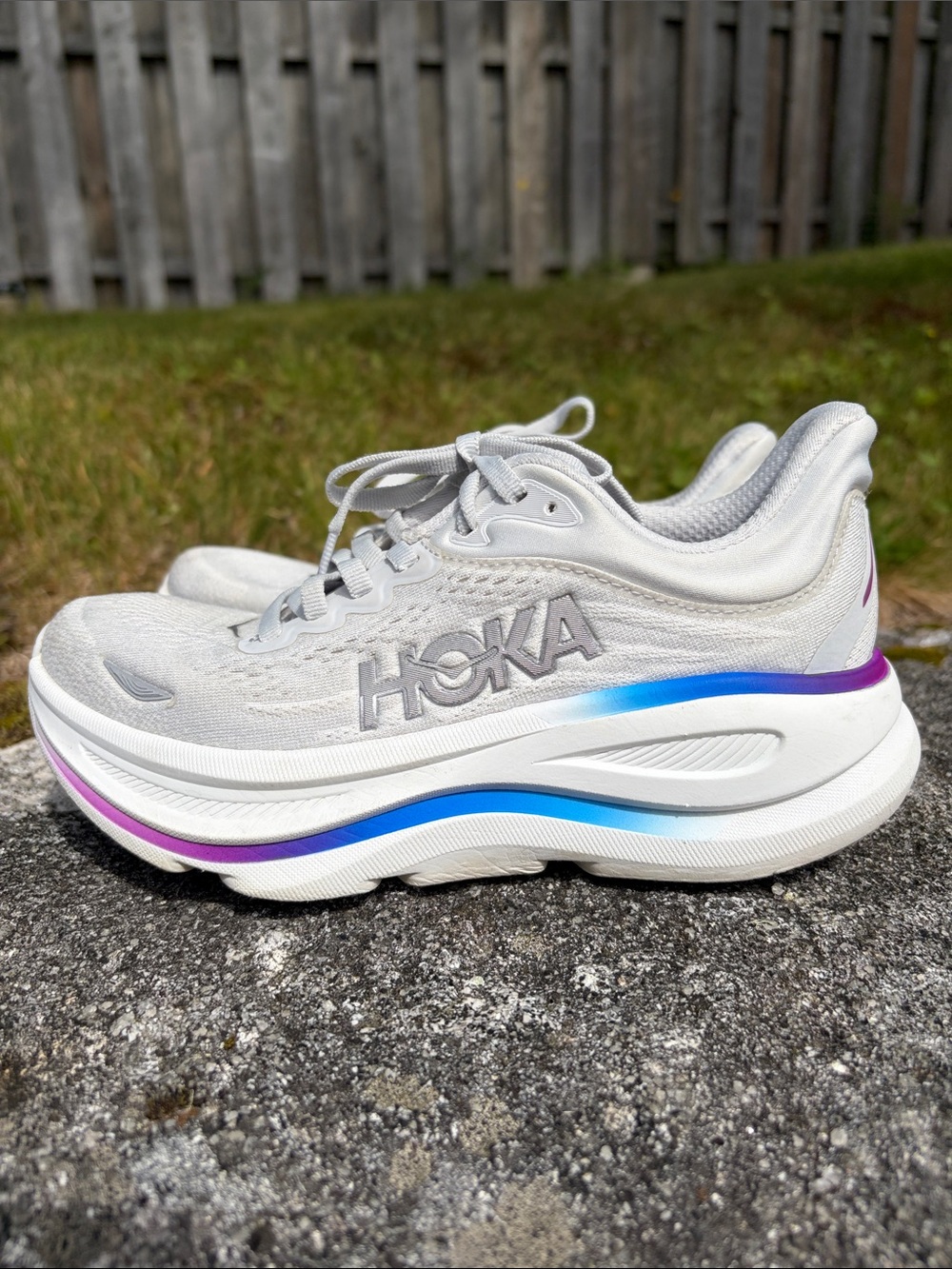 Hoka Bondi 9 Cosmic Grey/White Women's running shoes sneakers size 4 kids 2.5 - Picture 2 of 16